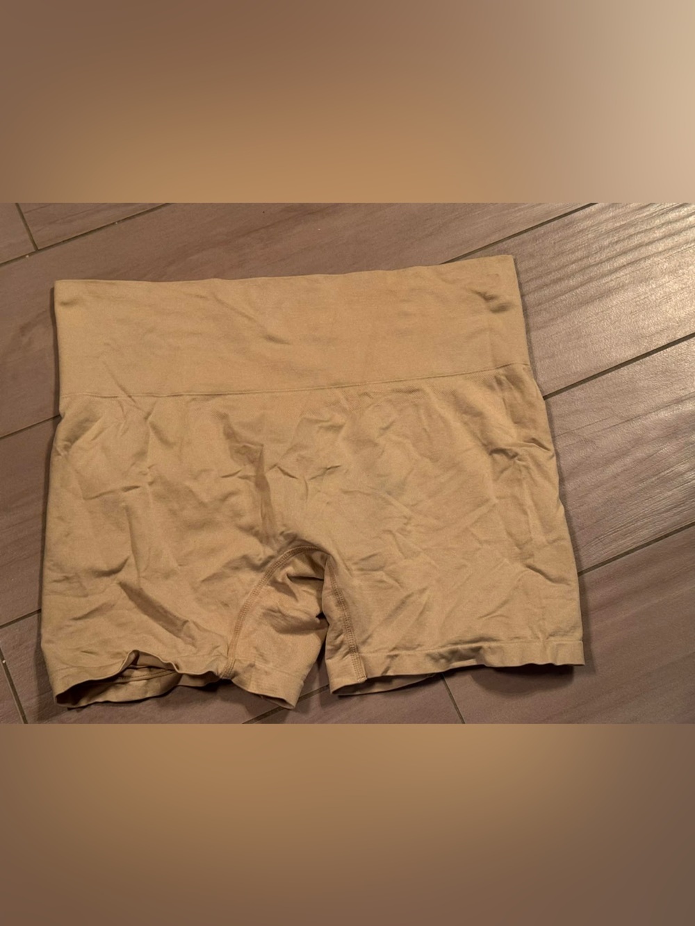 Seamless High-Waist buttShaping Shorts - Beige 3X